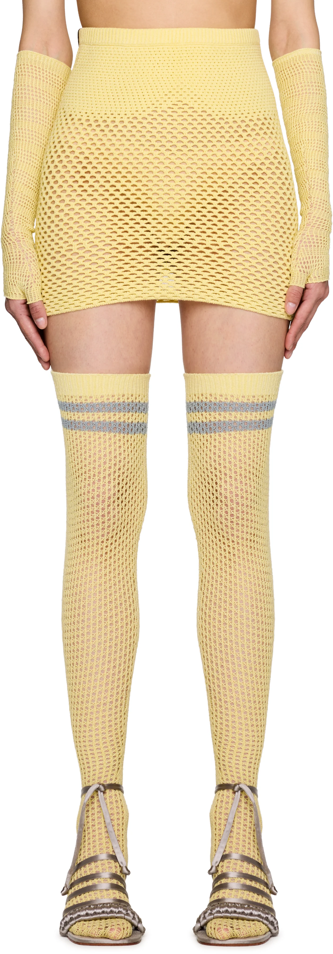 Isa Boulder Bee Nest Square Skirt