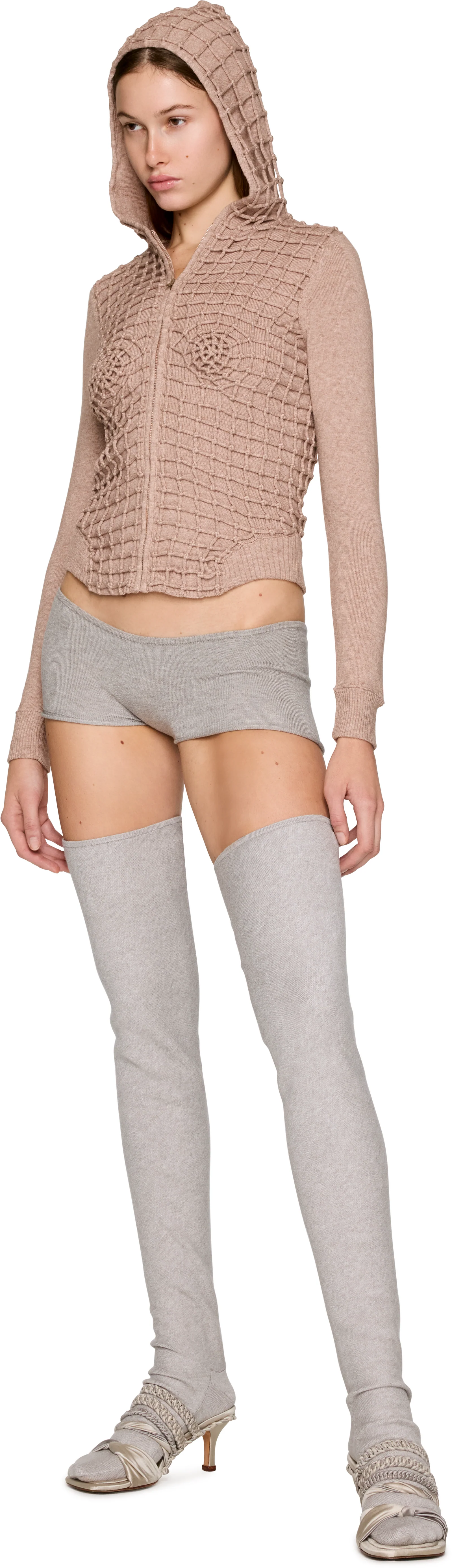 Isa Boulder Overlap Macramist Hoodie
