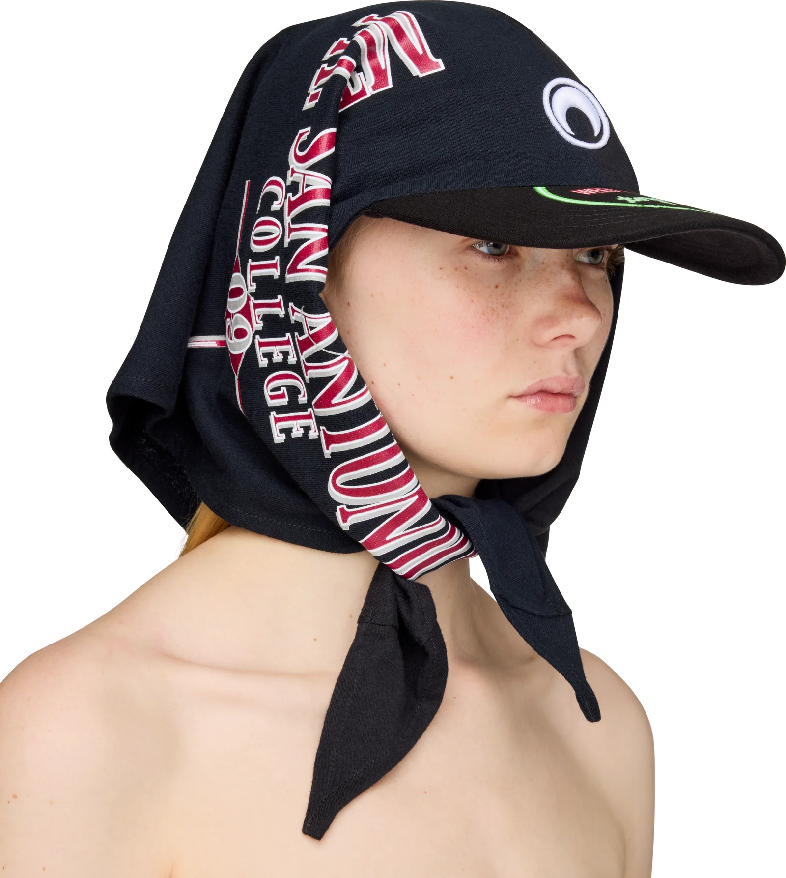 Marine Serre Regenerated Graphic T-Shirts Veiled Cap